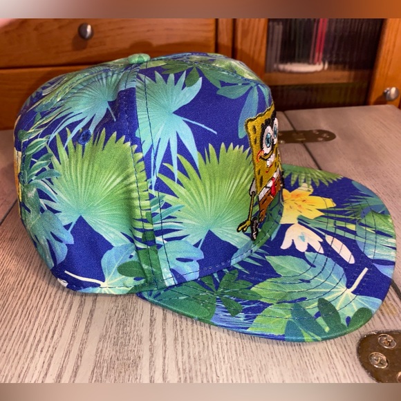 SpongeBob SquarePants Mens Snapback Flat-bill Hat Tropical Floral Pattern - Picture 3 of 6